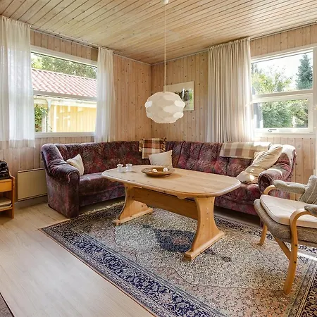 Tatil Evi Three-bedroom Holiday In *
